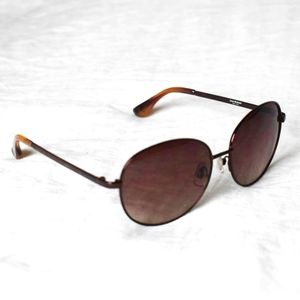 Isaac Mizrahi New York handmade brown sunglasses